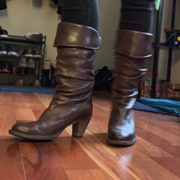 Frye Dorado Brown Slouch Leather Boots Sz 6 - Picture 7 of 8